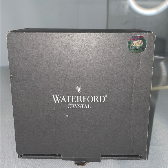 WATERFORD CRYSTAL 2009 YANKEES BASEBALL WORLD SERIES BALL FTL-01-105 - Picture 6 of 9
